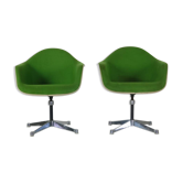 Deux fauteuils Charles et Ray Eames