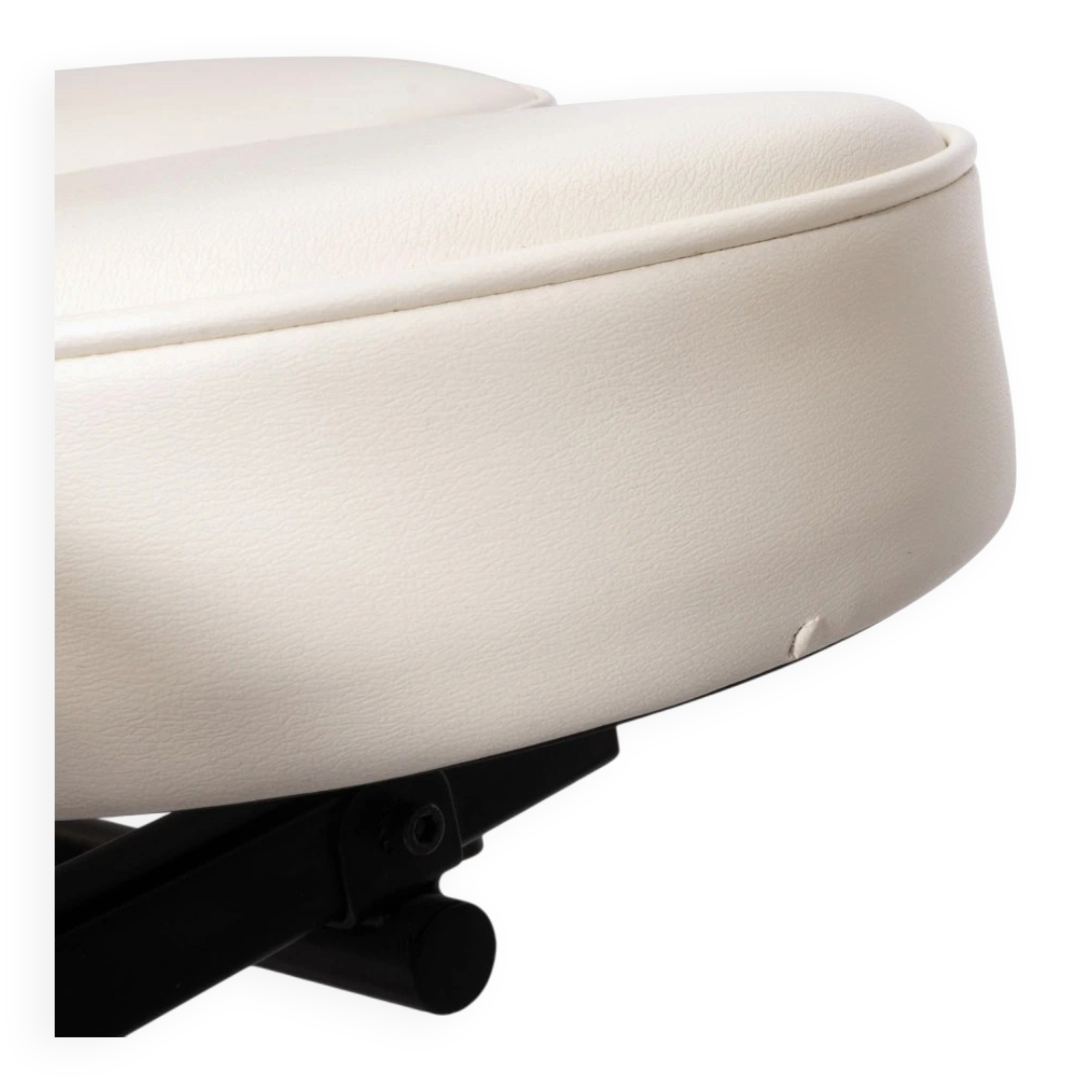 The Marshmallow Sofa by Vitra, based on the 1956 design by George Nelson.