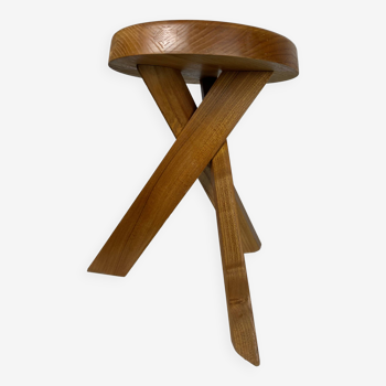 Chapo s31 stool in solid elm