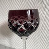 Verre à pied en cristal violet