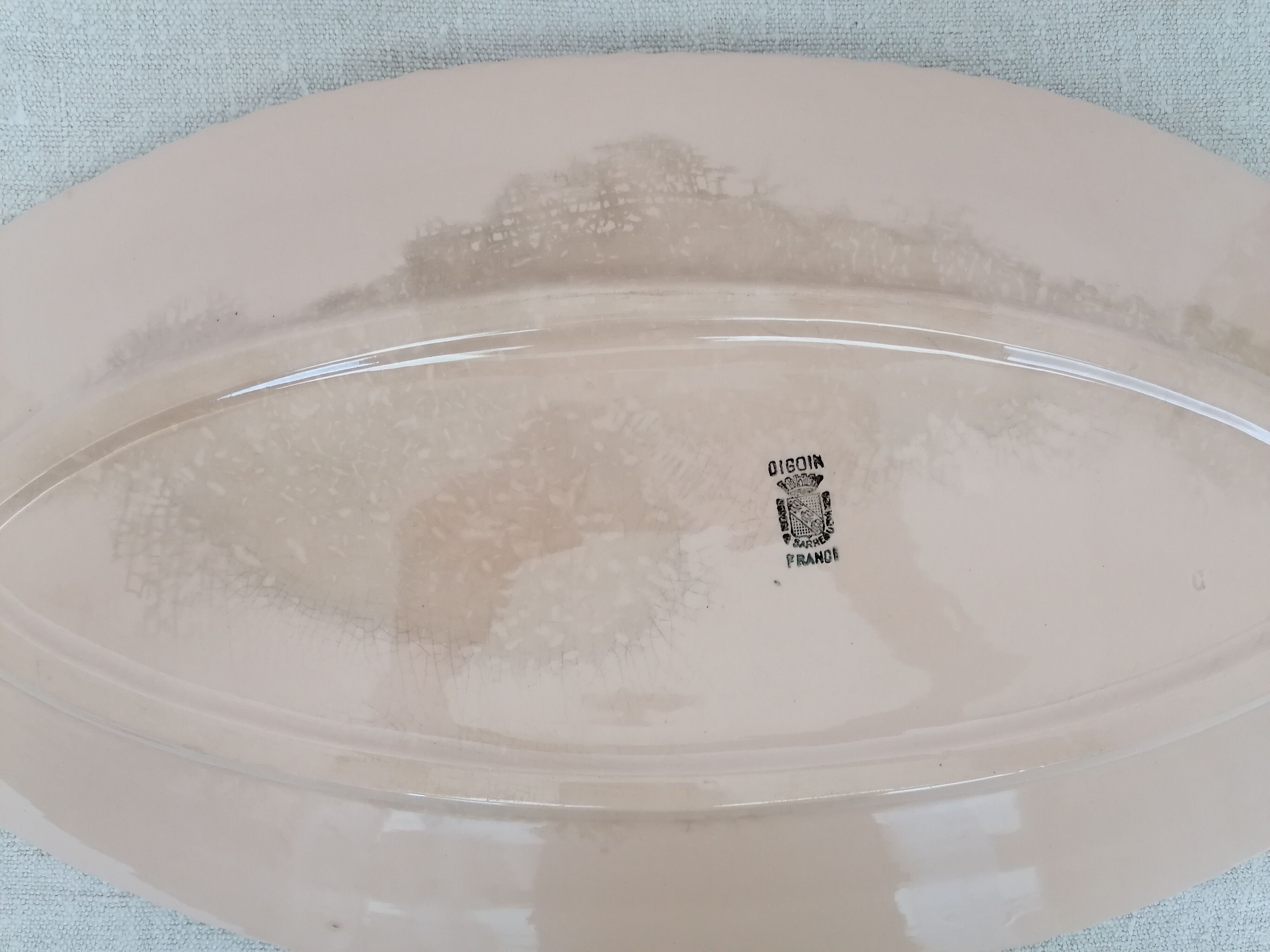 Digoin fish dish Sarreguemines