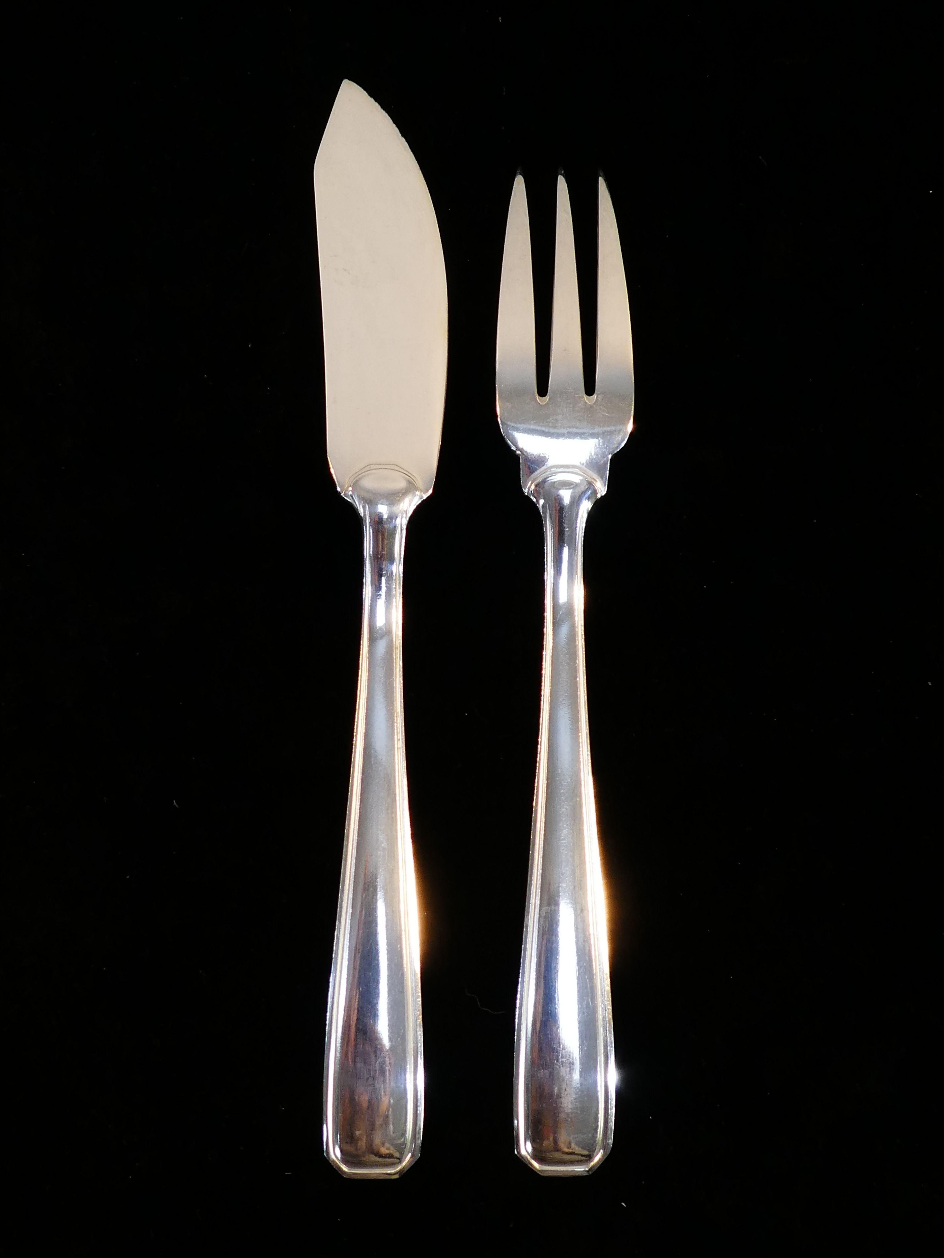 12 fish cutlery knife knife BOULENGER in silver metal Model SUZY