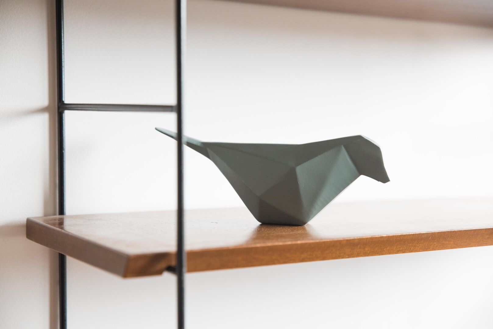 Shelf wood and metal