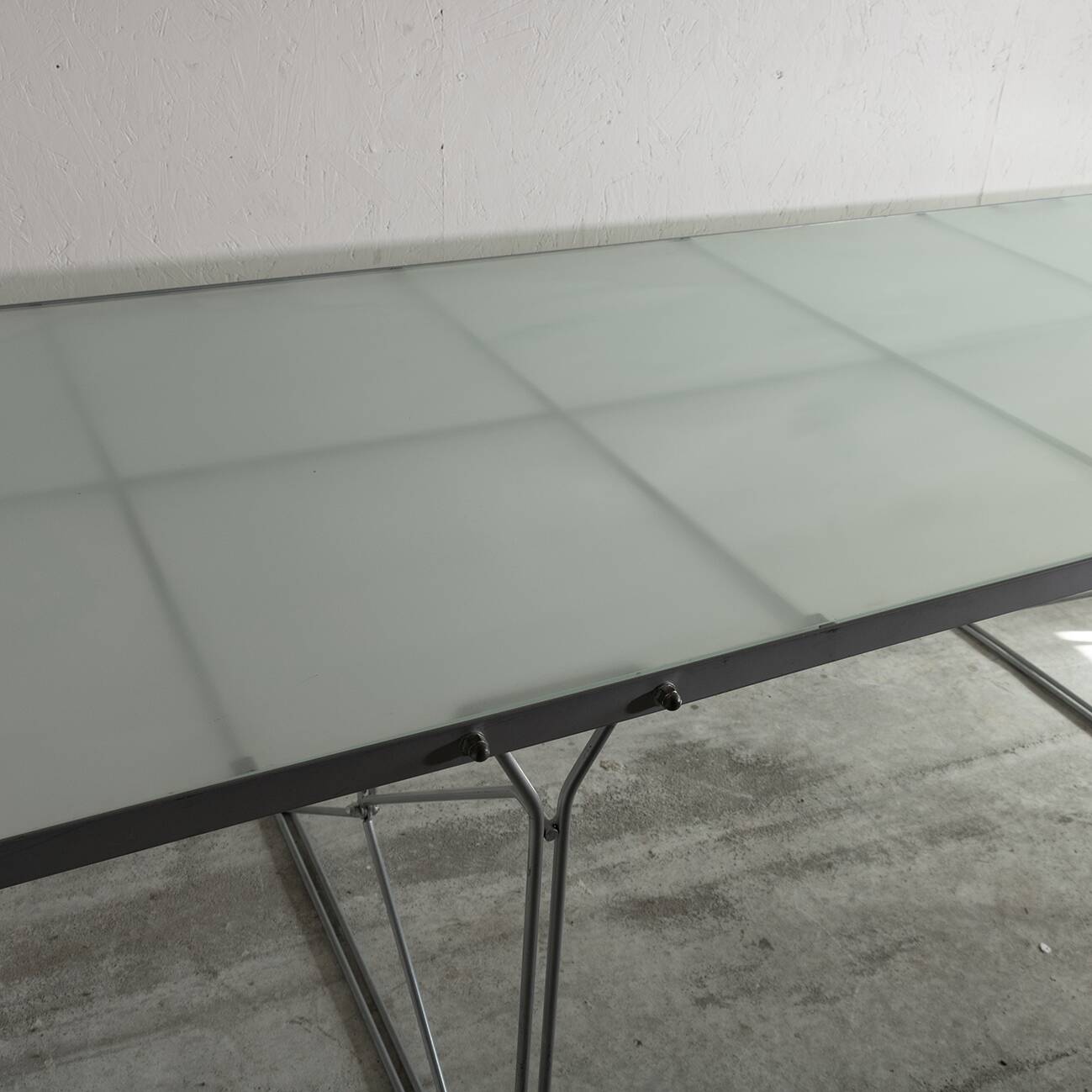 Table de salle à manger Moment de Niels Gammelgaard