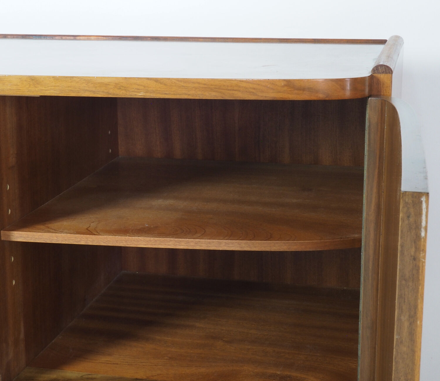 Vintage Danish design sideboard in walnut veneer,1960's