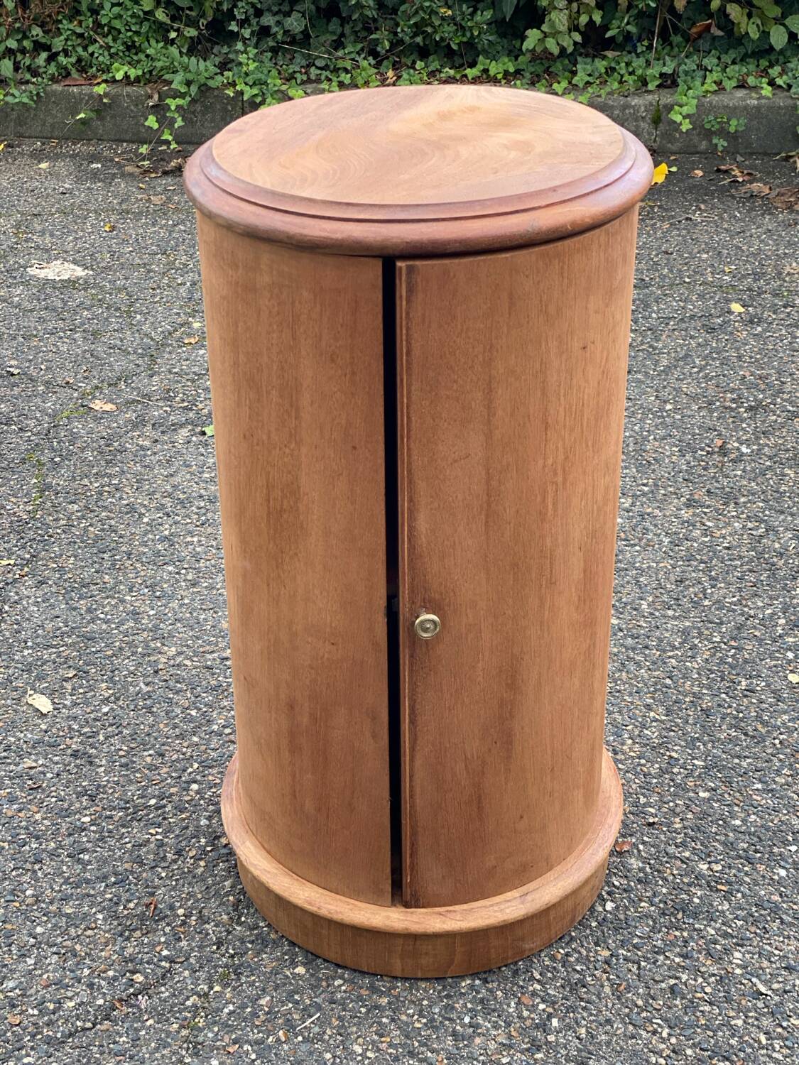 Somno bedside table renovated in solid raw mahogany wood