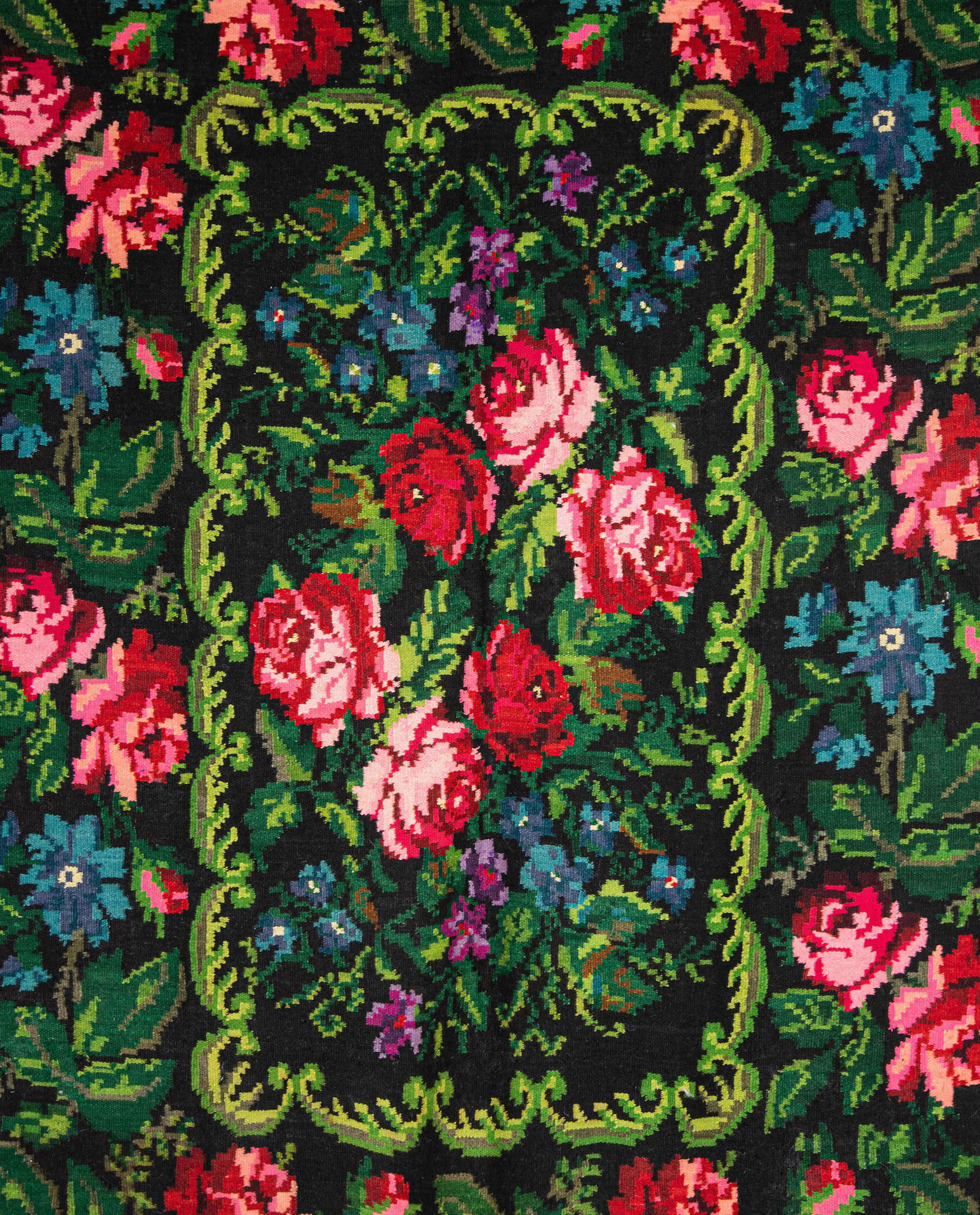 Vintage Moldovan Kilim 250 x 175 cm