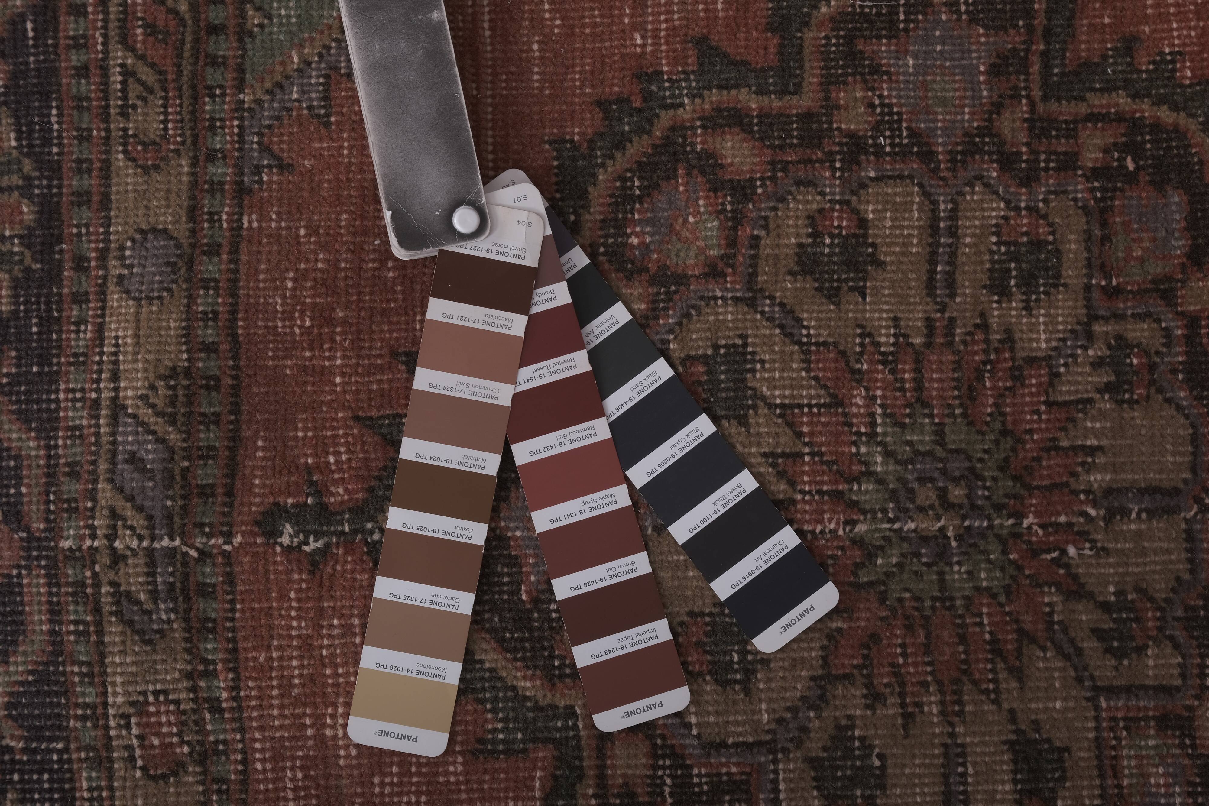 Vintage Turkish rug from Oushak, hand-woven 96x364 cm