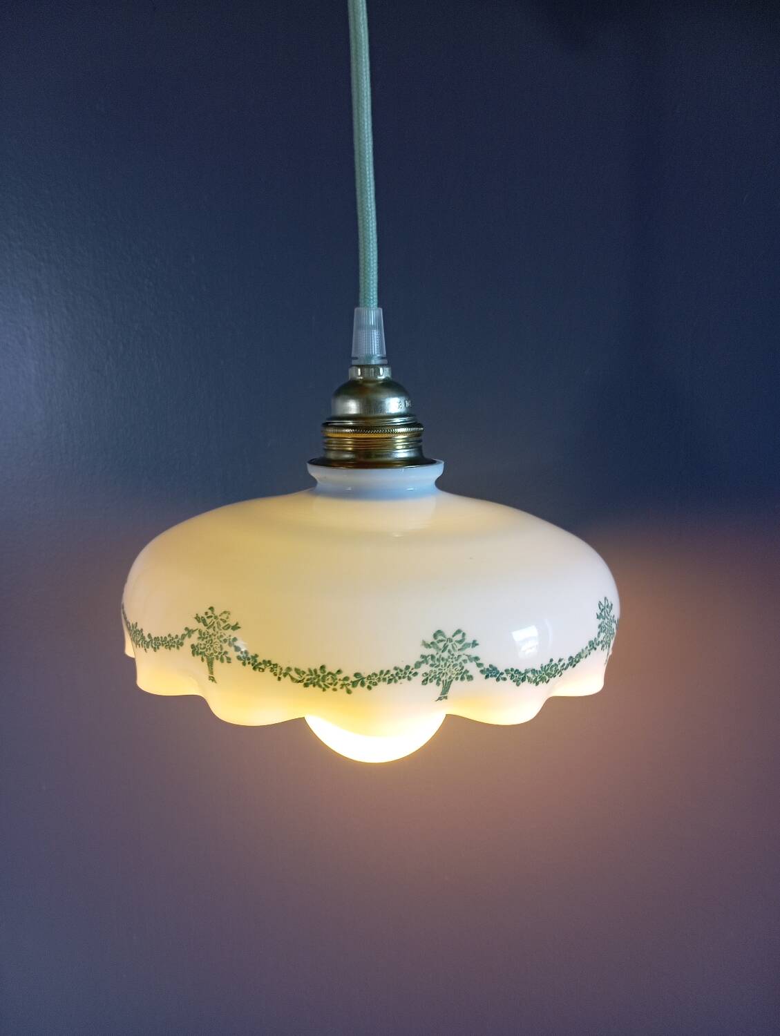 White opaline handkerchief pendant or portable lamp, vintage 1920