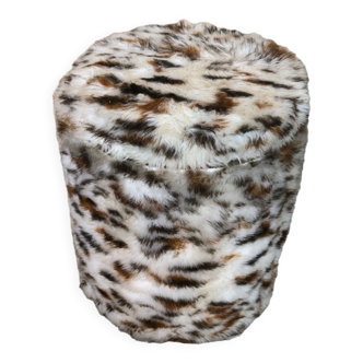 Pouf moumoute leopard & cerclage laiton