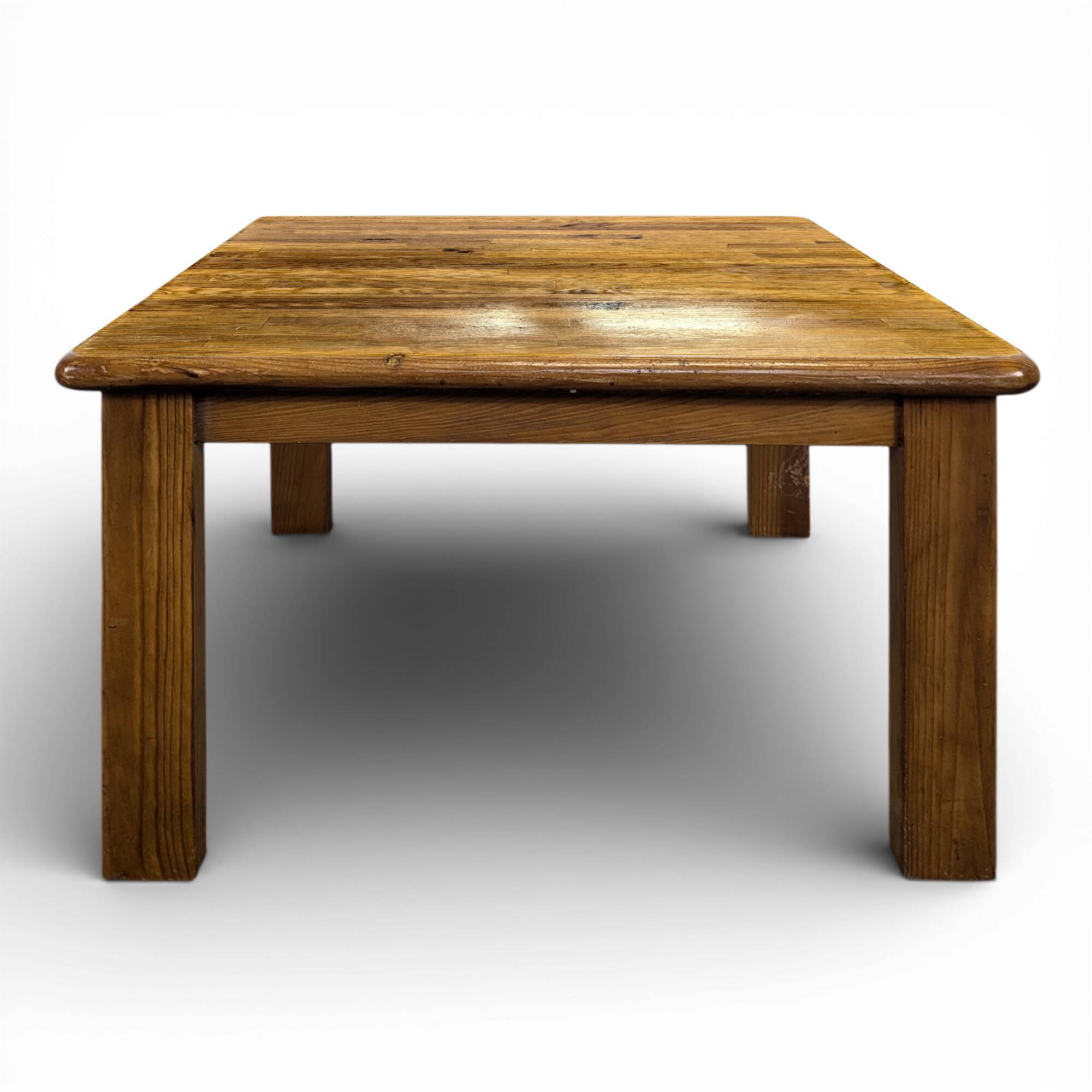 Table basse en pin