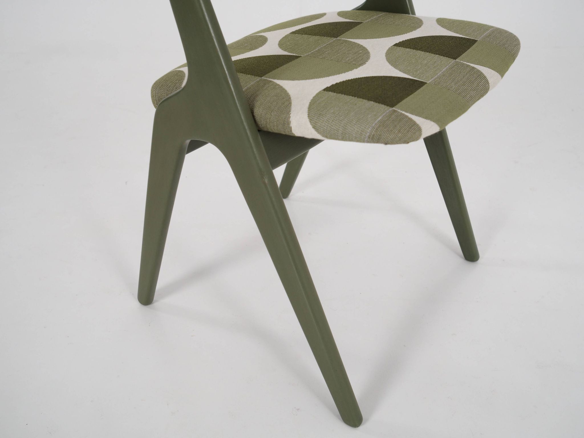 Chaise verte, design danois, années 1970, production : Danemark