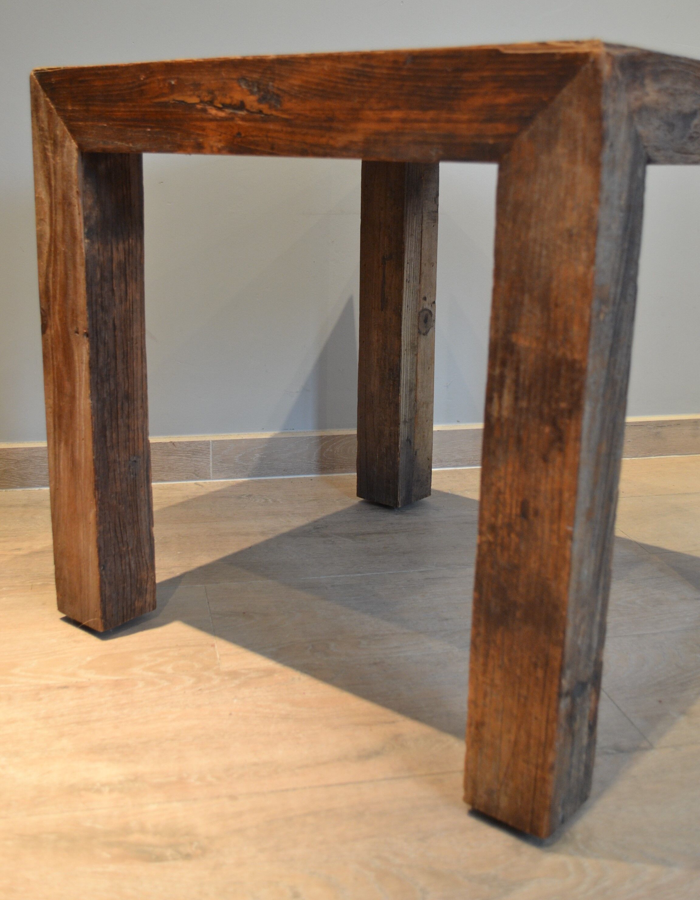 Table basse bois brut 1960