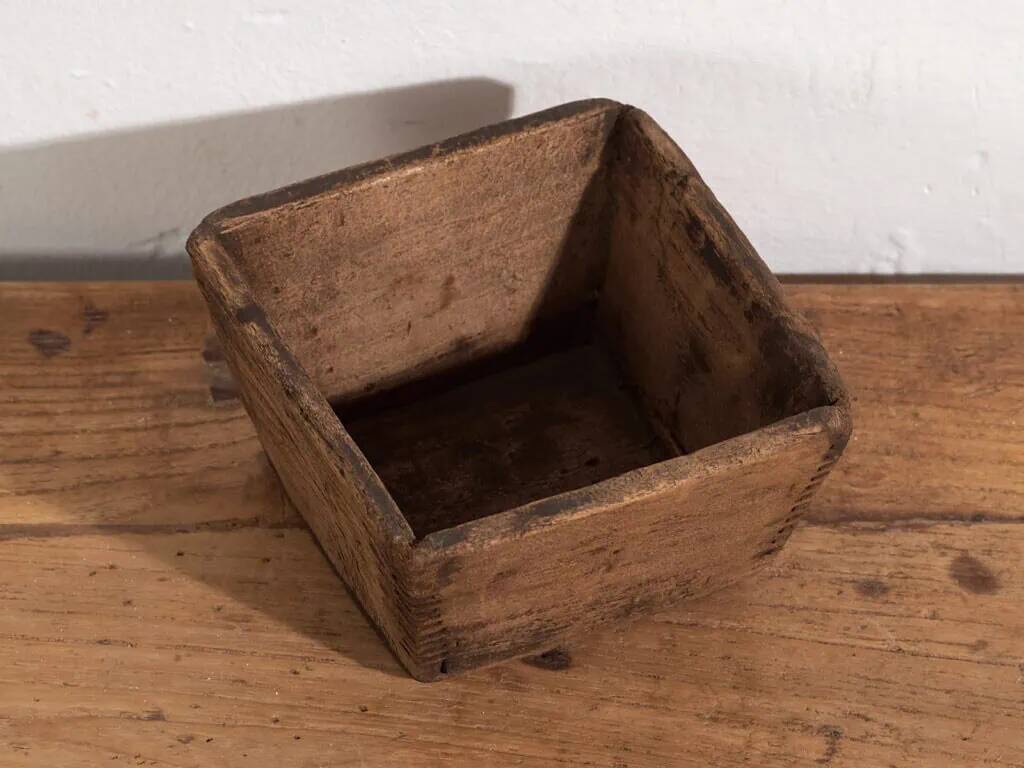 Ancient Eastern Bowl (c.1920) #7