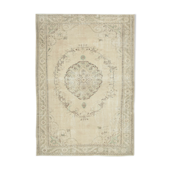 Handmade Decorative Oriental Beige Carpet 198 cm x 282 cm - 24962