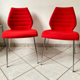 Pair of Mauï soft kartell red chair design Vico Magistretti