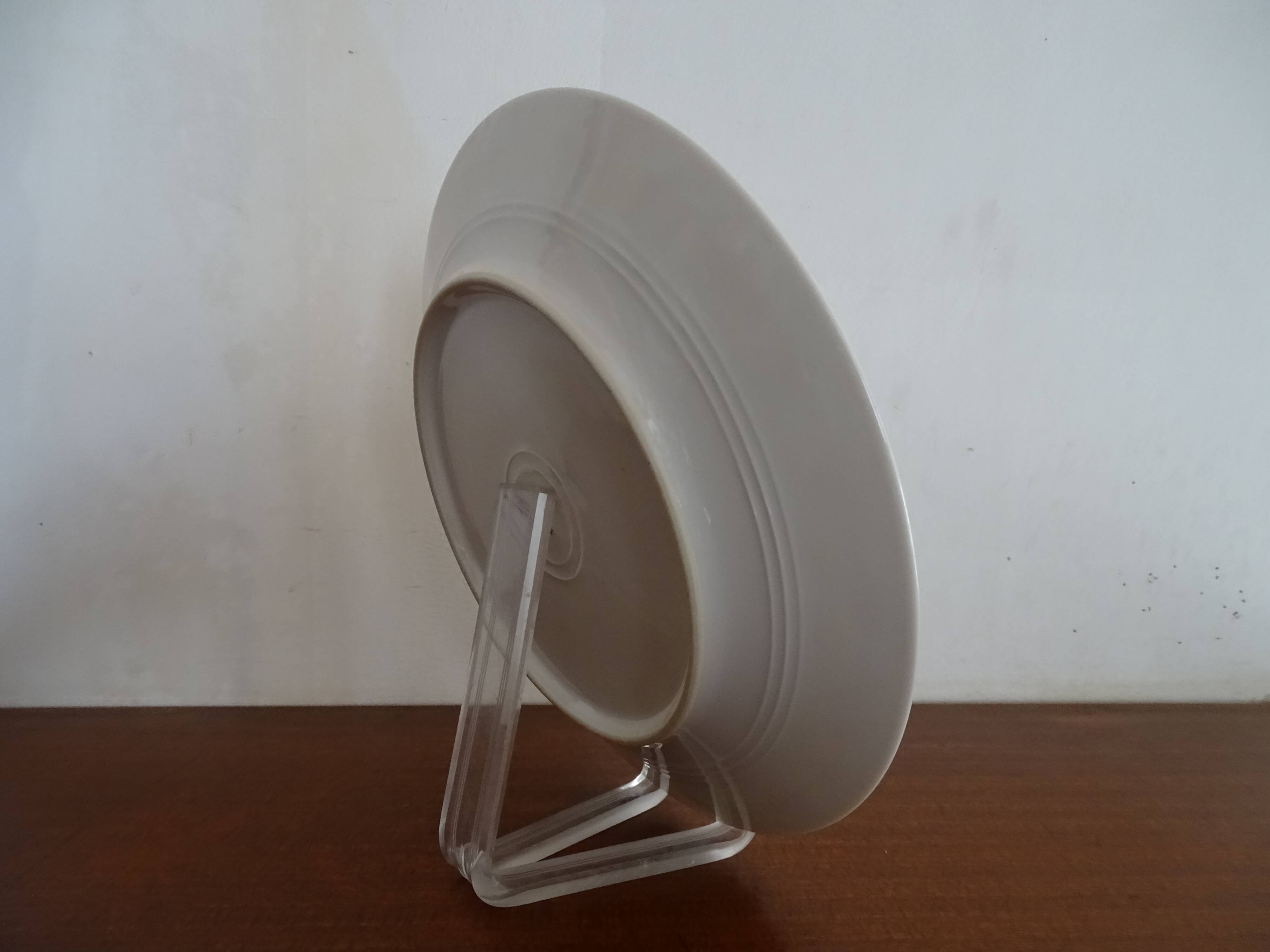 4 assiettes plates porcelaine Limoges Theodore Haviland motifs Art Deco Ø 24, cm