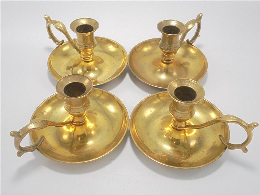 Set of 4 candle holders