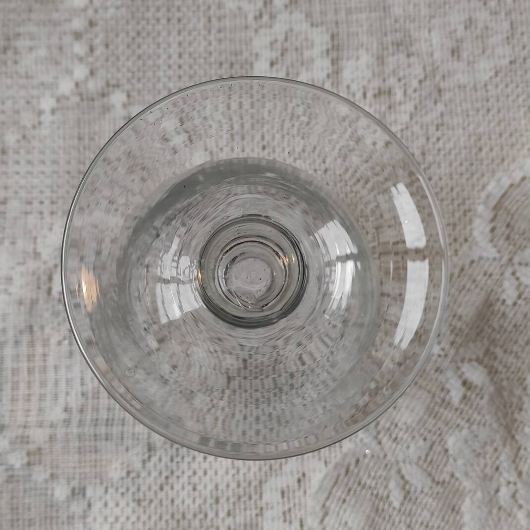 Chiseled crystal vase