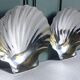 2 shell-shaped bowls in stainless steel