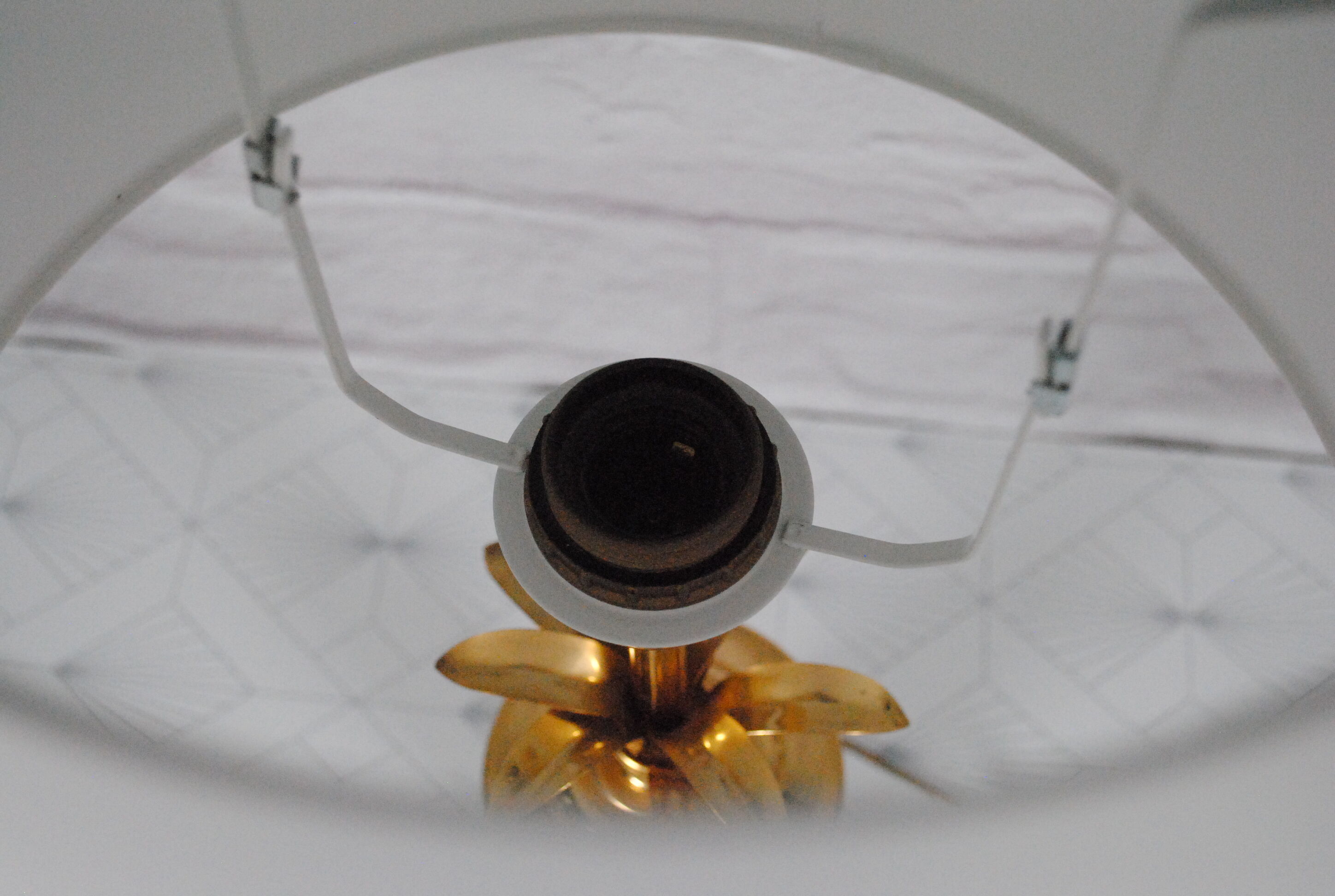 Massive palm lamp, 1970s