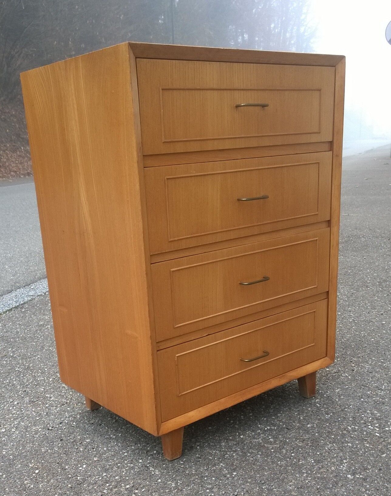 Chiffonier year 60