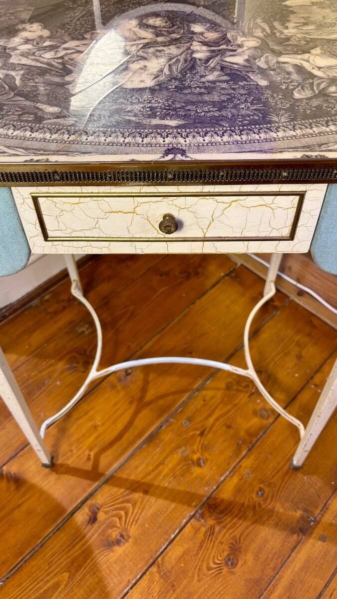 Original hairdresser - tray with Toile de Jouy pattern