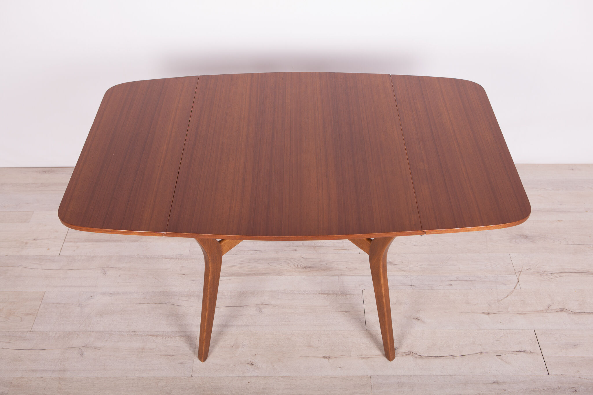 Butterfly dining table from G-plan, 1960