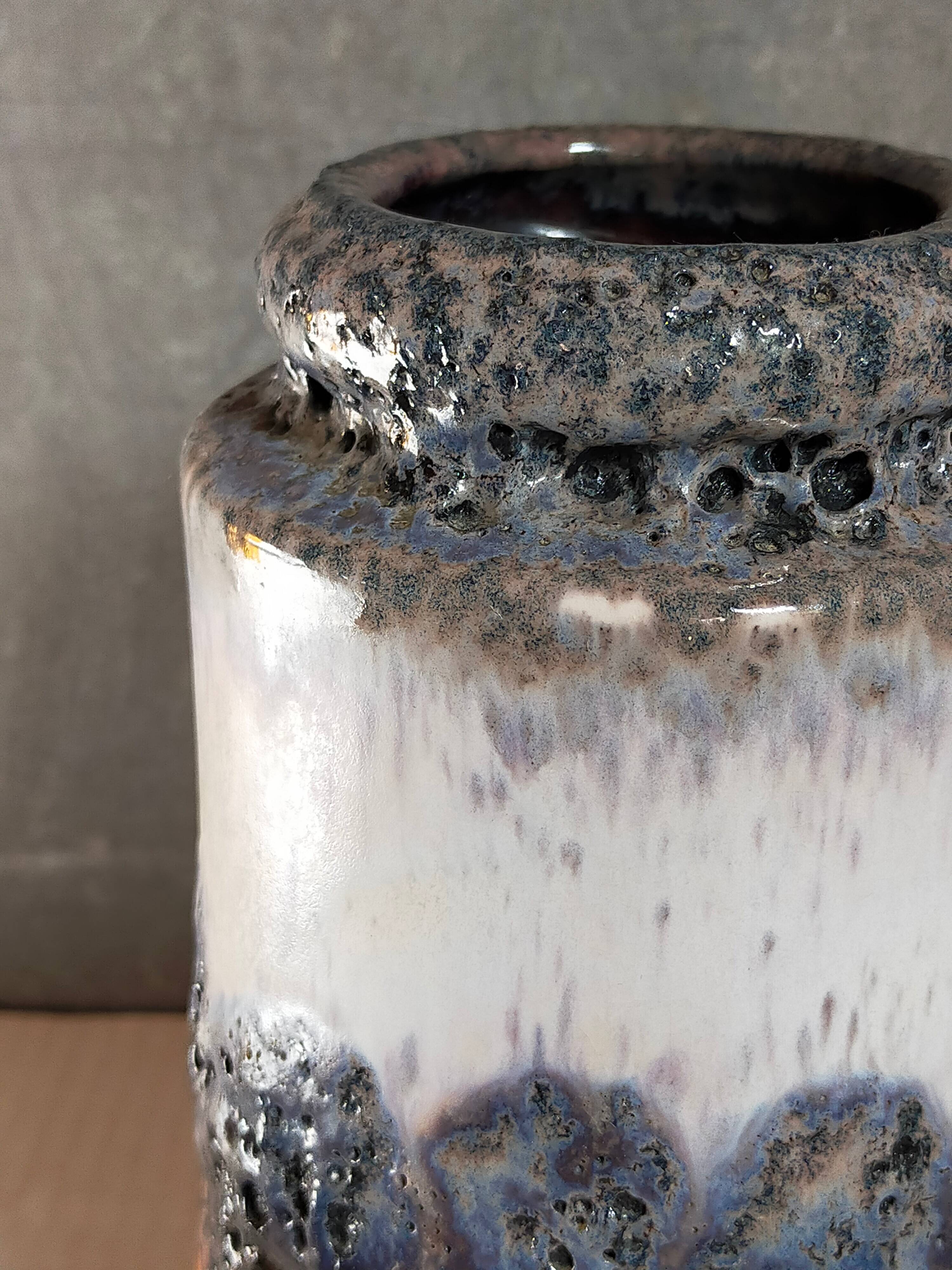FAT LAVA vintage gray foam ceramic vase