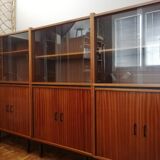 Bibliothèques vitrines modulables modernistes