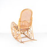 Chaise à bascule en rotin