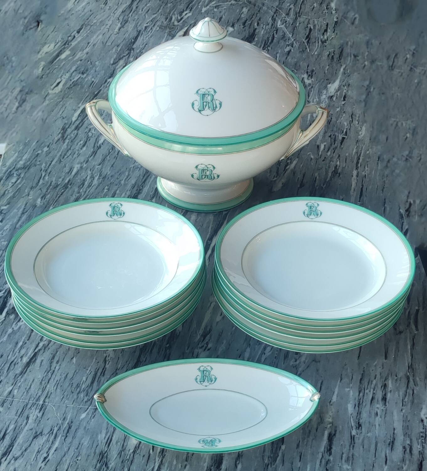 Old Paris Porcelain Dinnerware Set/R monogram
