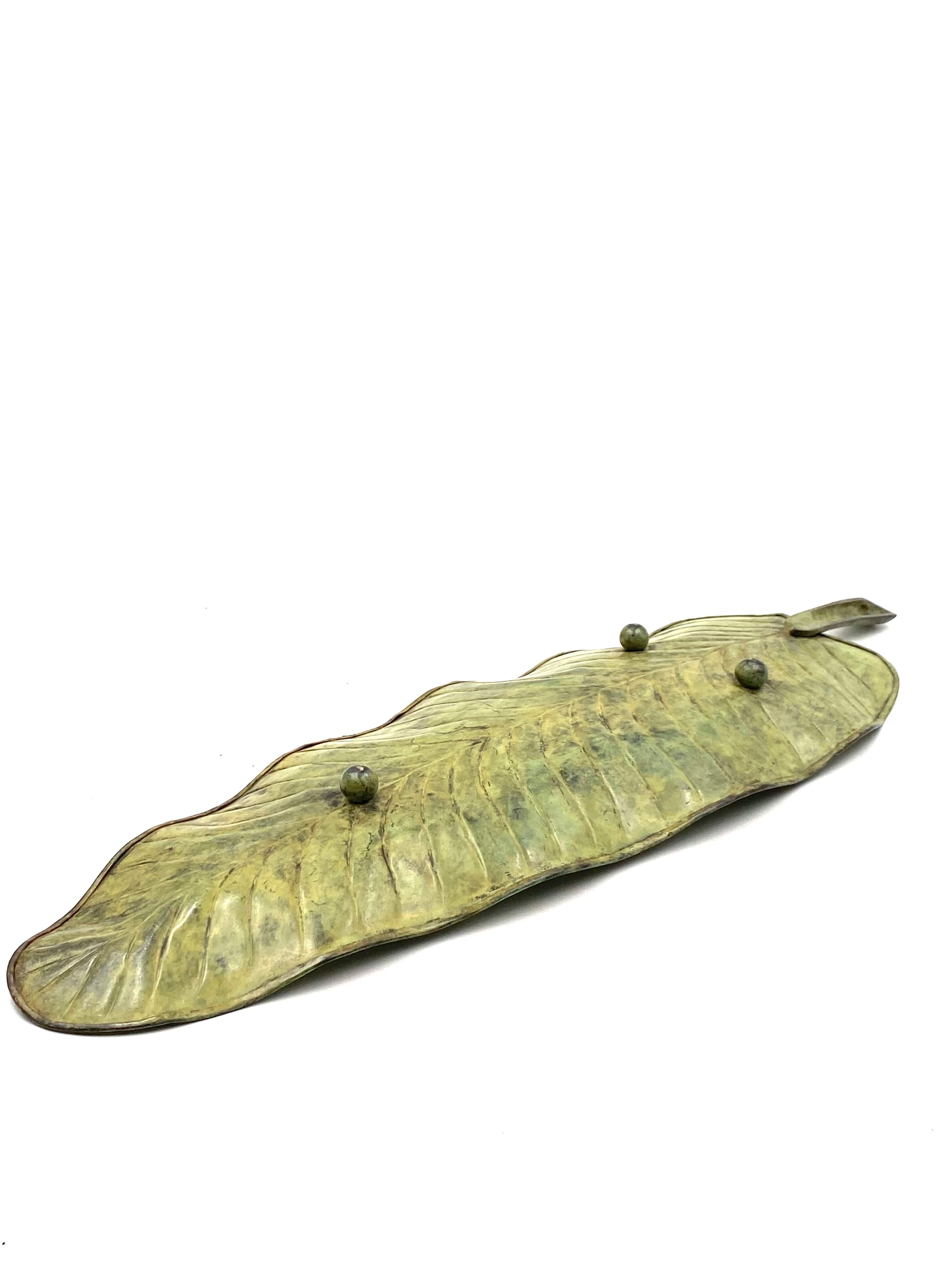 Leaf shaped centerpiece, France 1970s