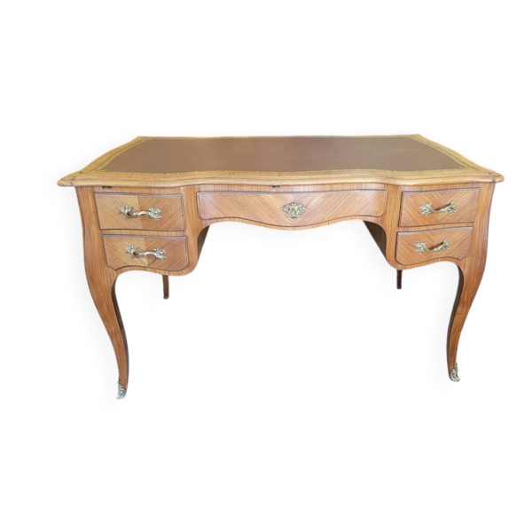 Bureau style Louis XV