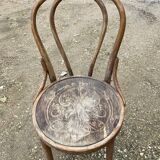 6 mismatched bistro chairs