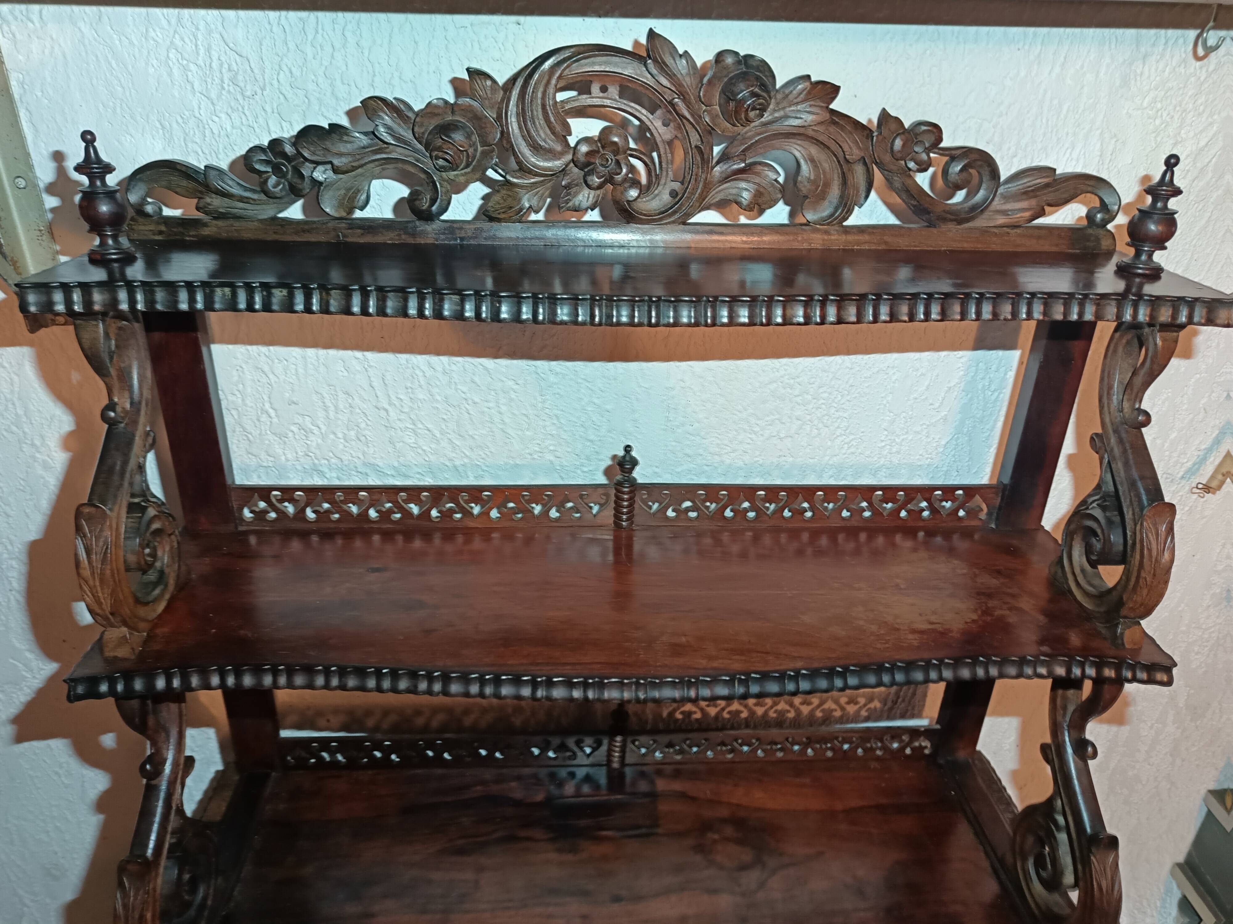 Superb antique mahogany sideboard – Napoleonic III / Victorian style furniture