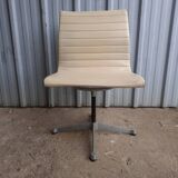Eames Herman Miller chair