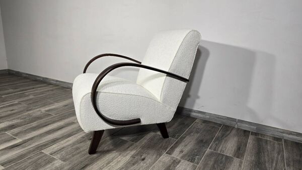 Fauteuil Art Déco par Jindrich Halabala, 1940s