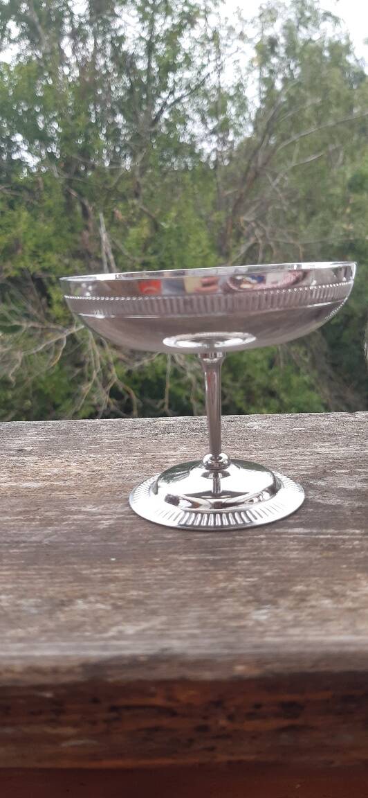 6 vintage stainless steel ice cream cups