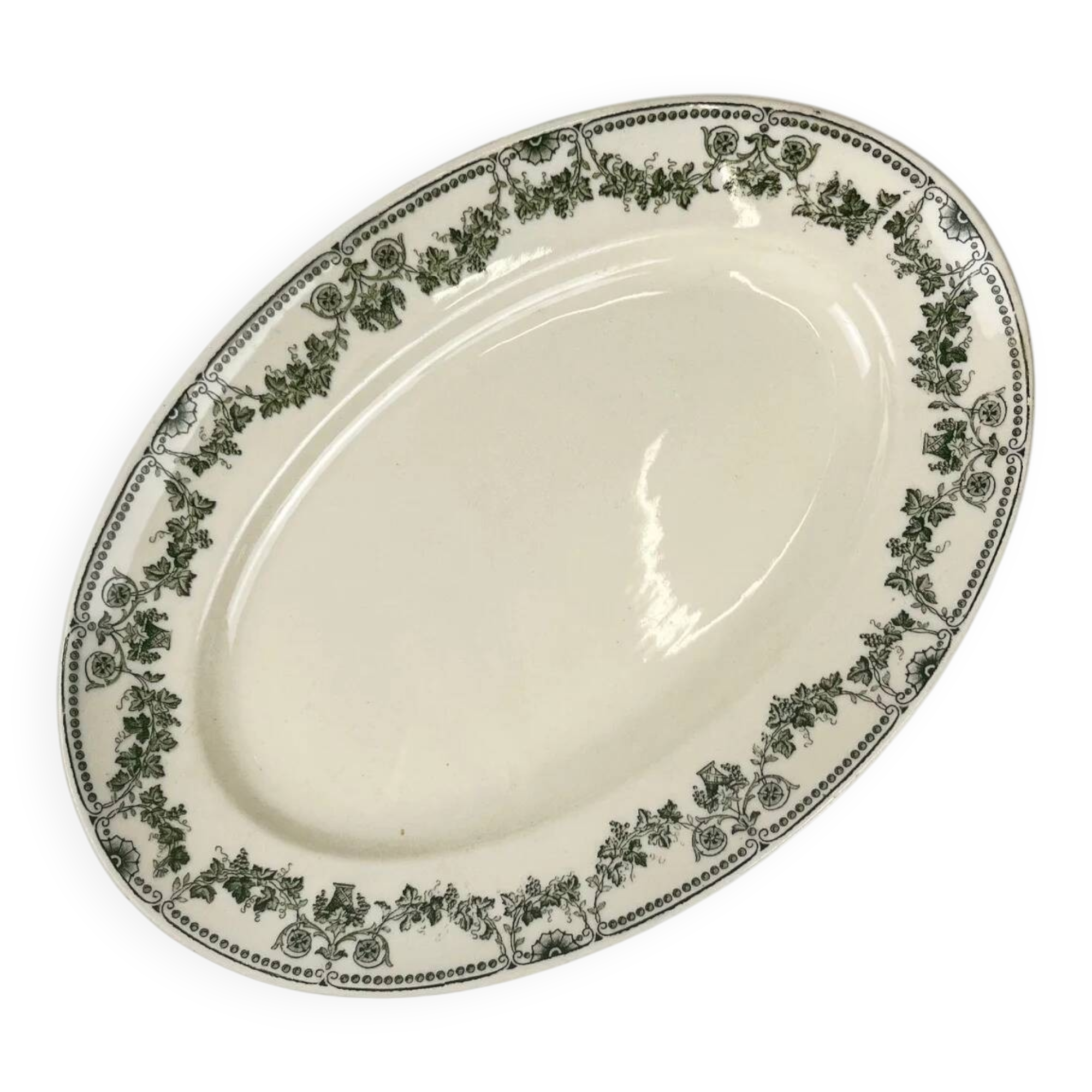 Oval plate model "Champagne", Badonviller, green