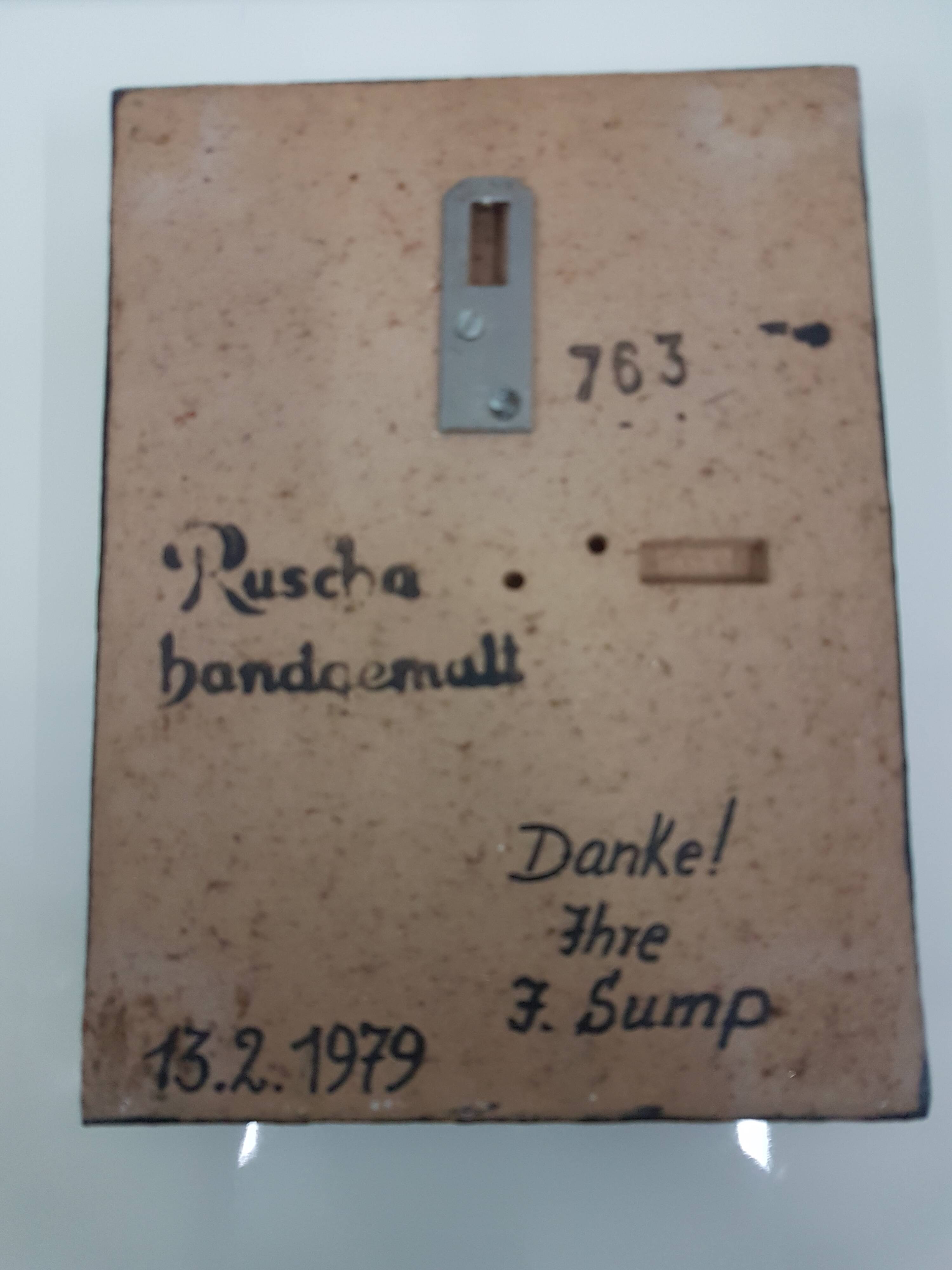 Carreau en céramique Ruscha Designer, années 1970.
