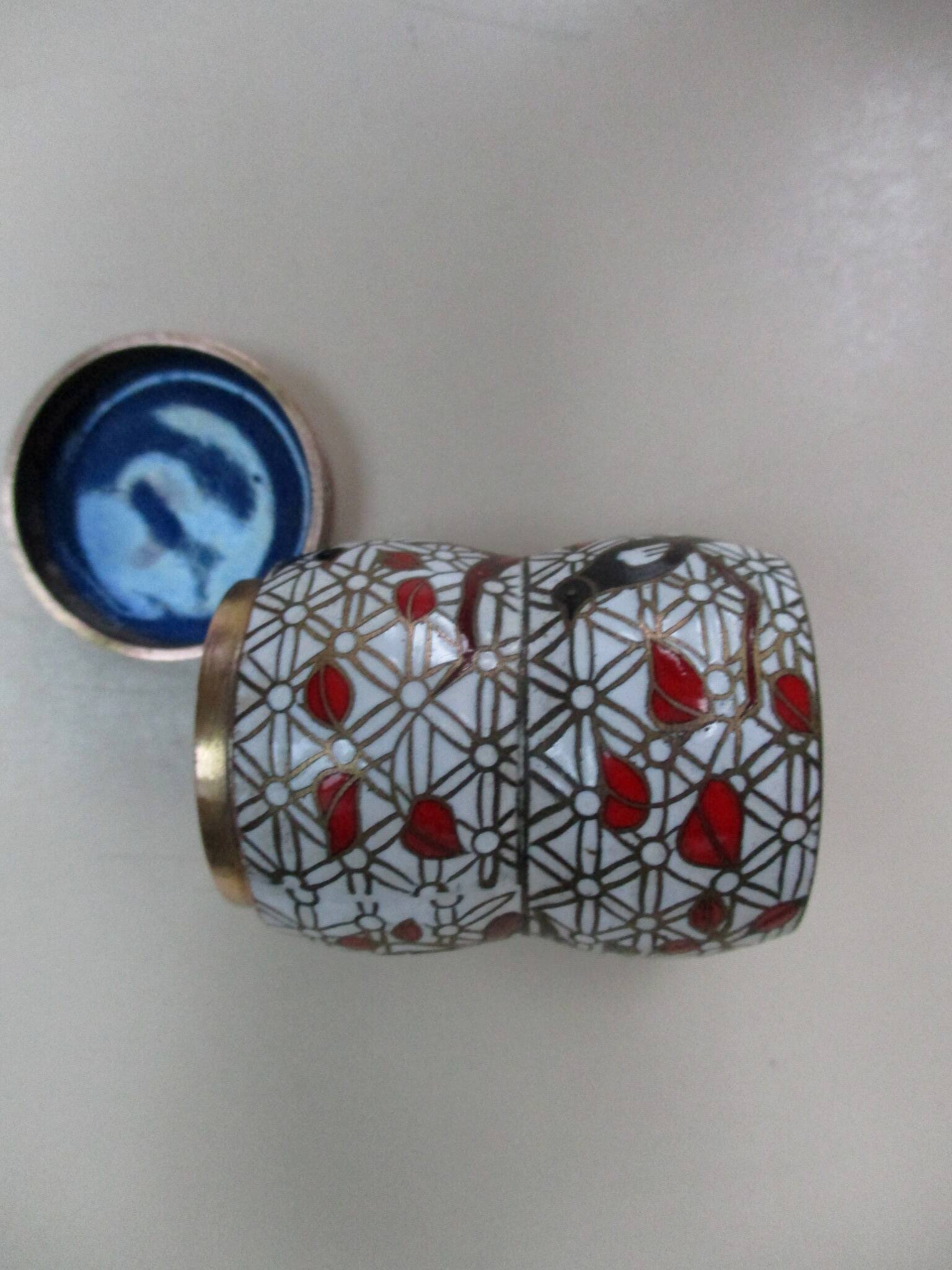 Tall cloisonné enamel box decorated with birds
