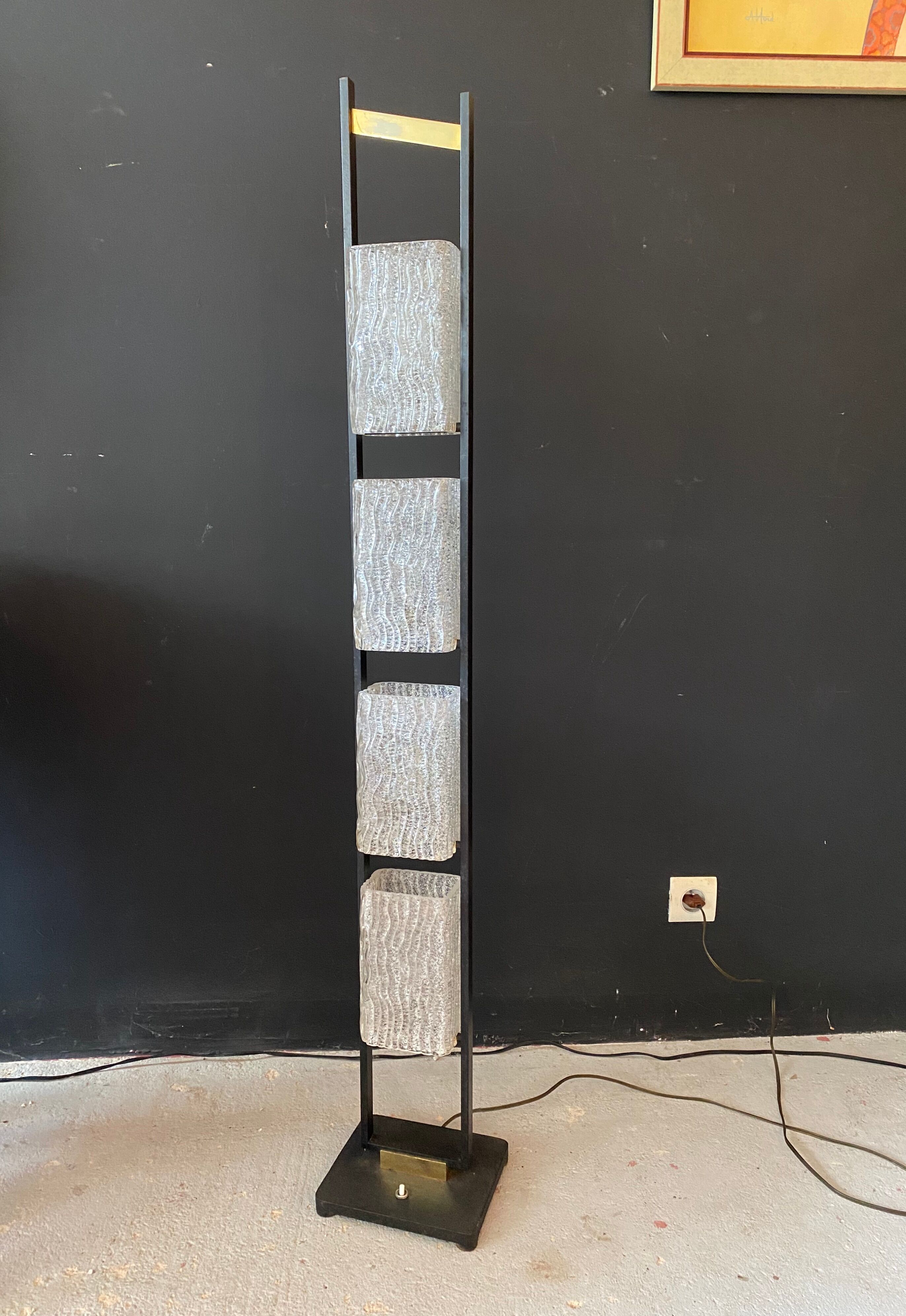 Arlus metal floor lamp and 4 glass lampshades - 1950