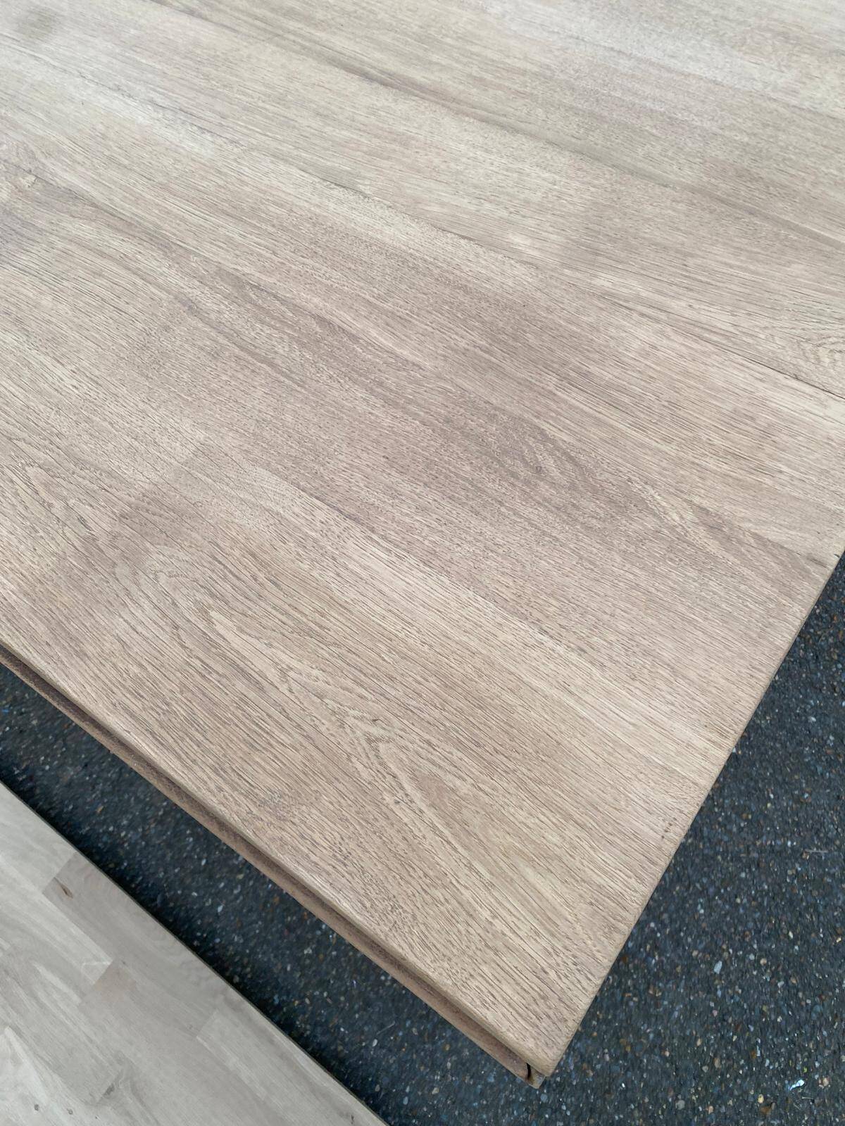 Renovated extendable farmhouse dining table in solid oak from the 19th century, 250-350.