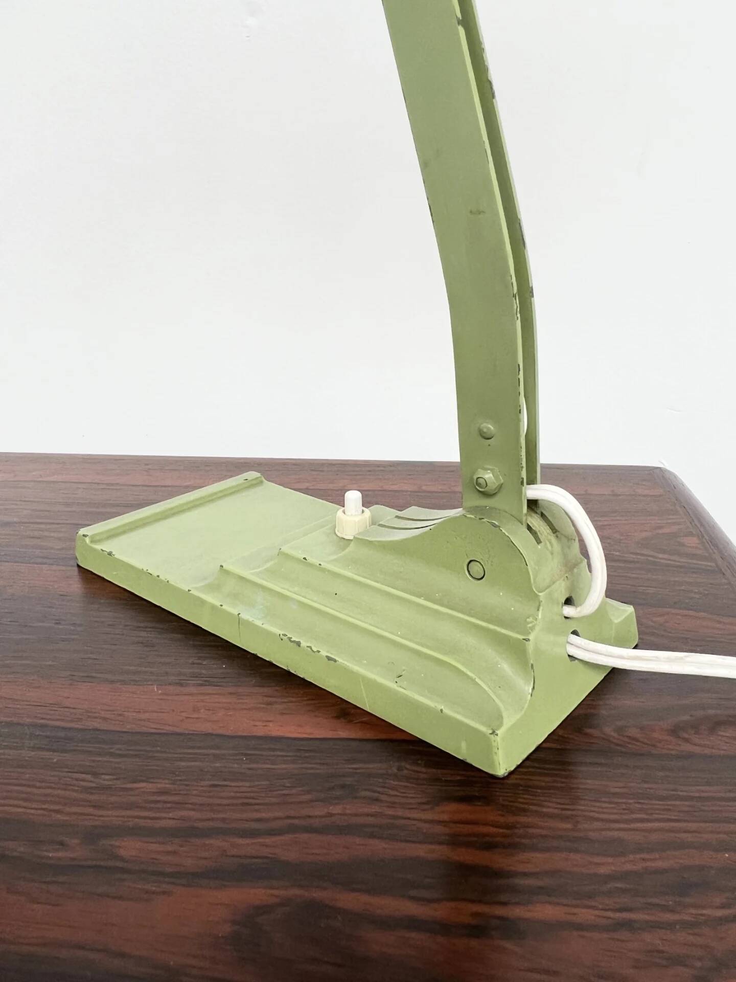 Articulated desk lamp ERPE — Pale green and Bakelite, Belgium, 1930s-40s