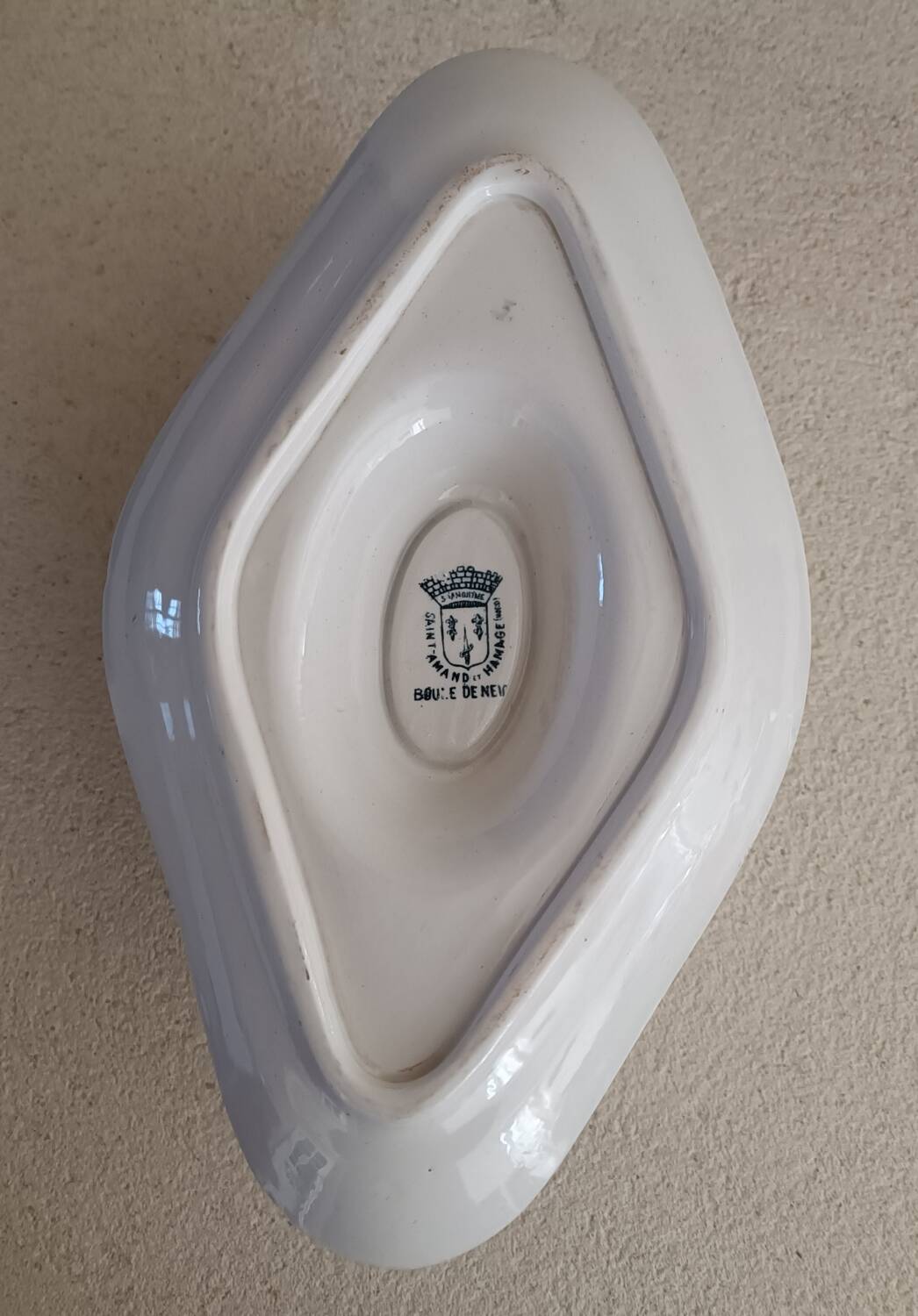 Iron earth gravy boat Snowball