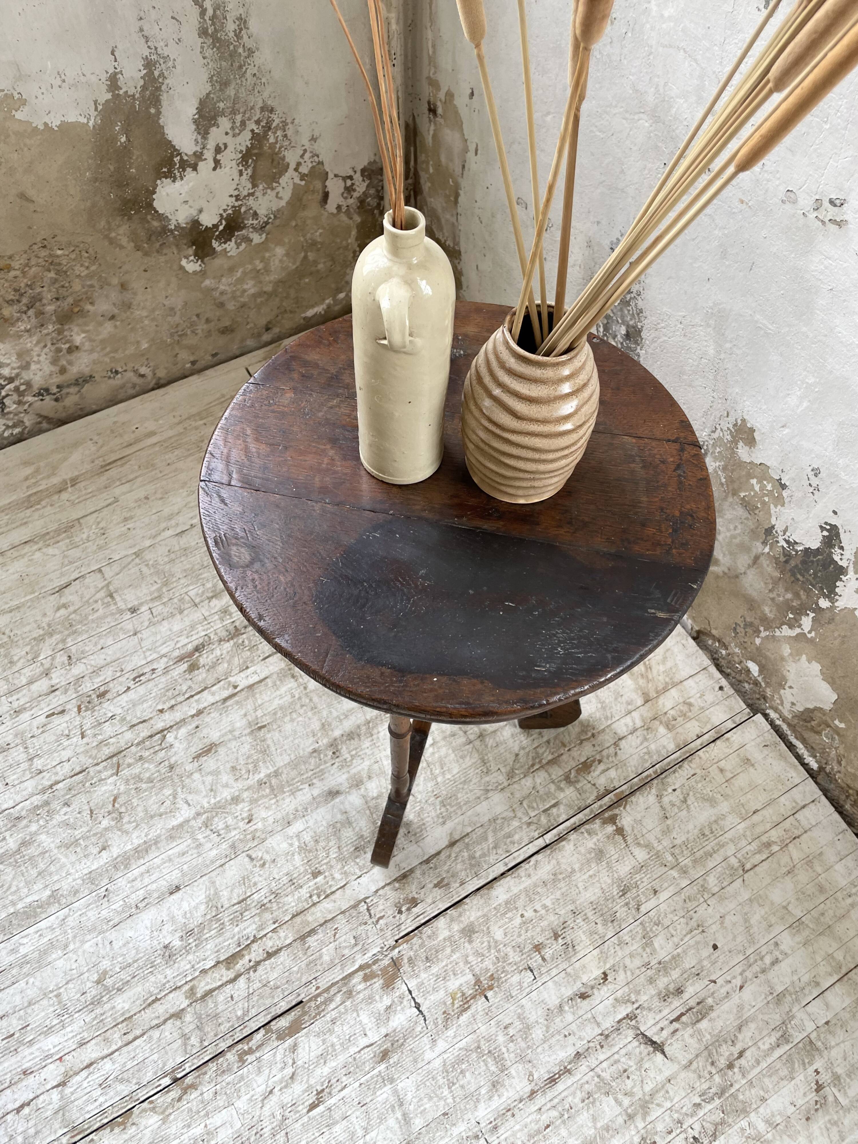 19th century oak pedestal console