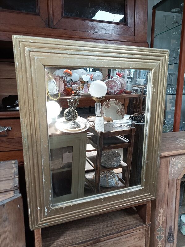 Mirror in gilded wood 43x51cm