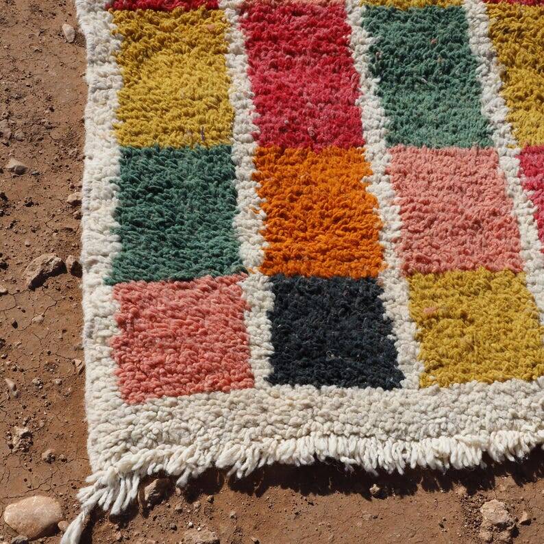 Moroccan Berber rug 250cm x 150cm