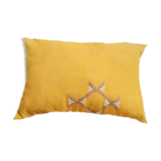 Moroccan cactus silk pillow